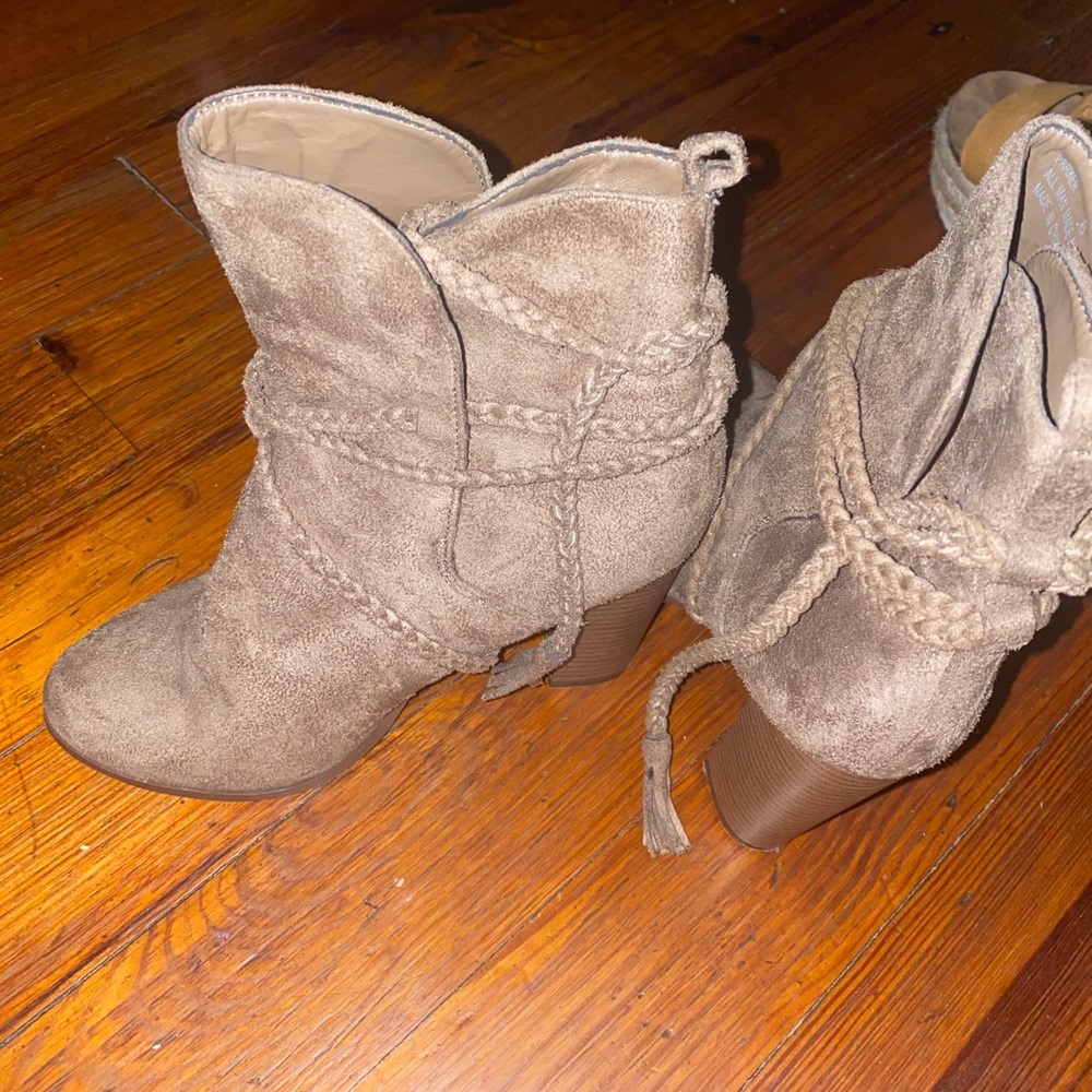 booties